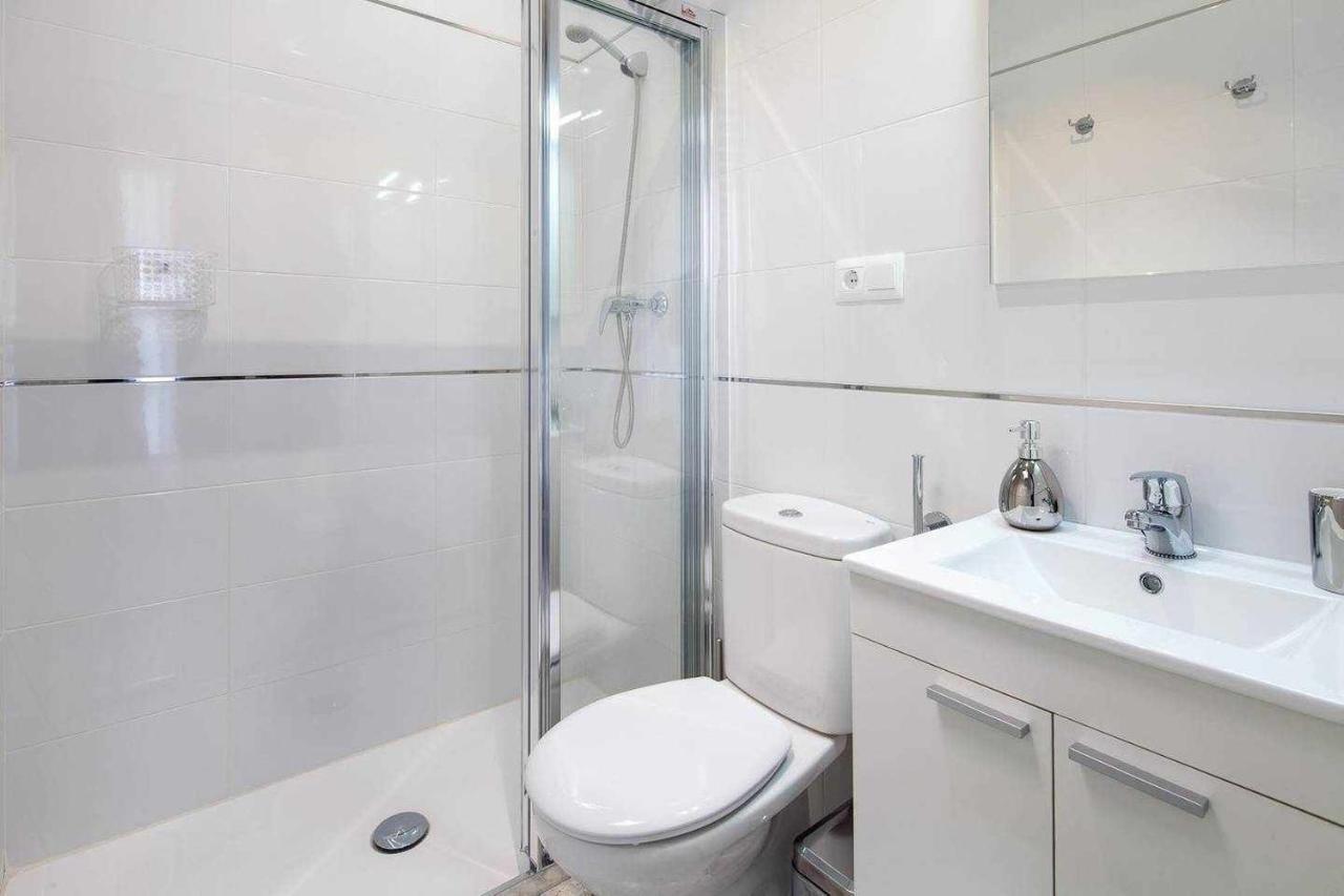 Wanderlust Malaga Apartamentos Atico Ngoại thất bức ảnh